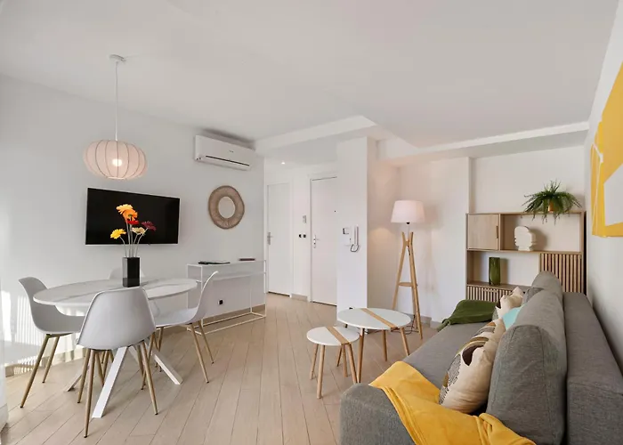 Apartmán Relax Five Stars House Nice